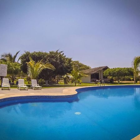 La Choza Bungalows Tambo Grande Exterior photo