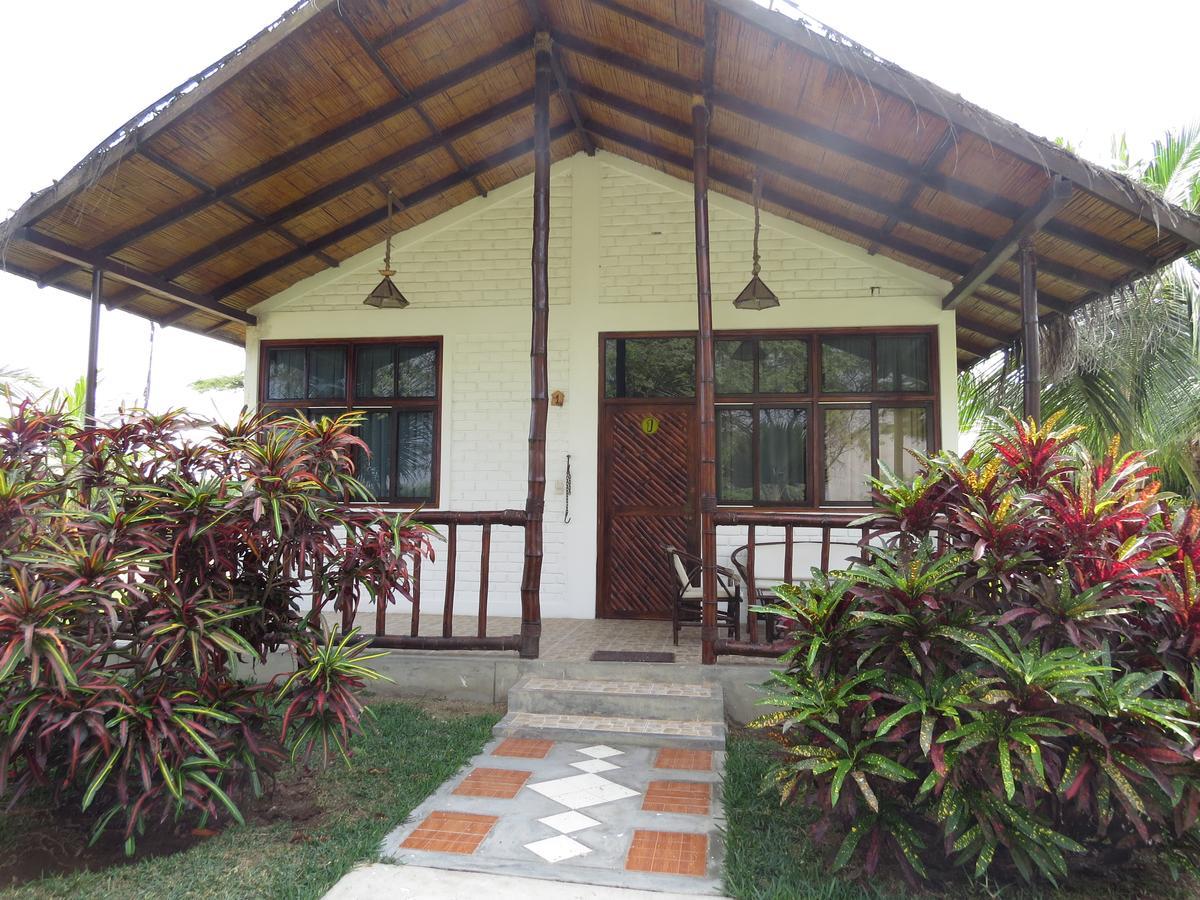 La Choza Bungalows Tambo Grande Exterior photo